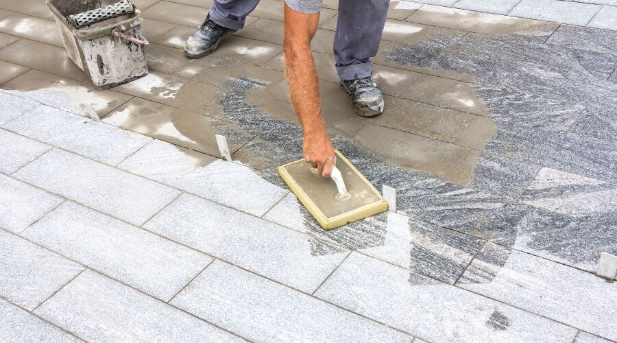 Expert Emergency Roof Repairs services in Dayhoit, KY